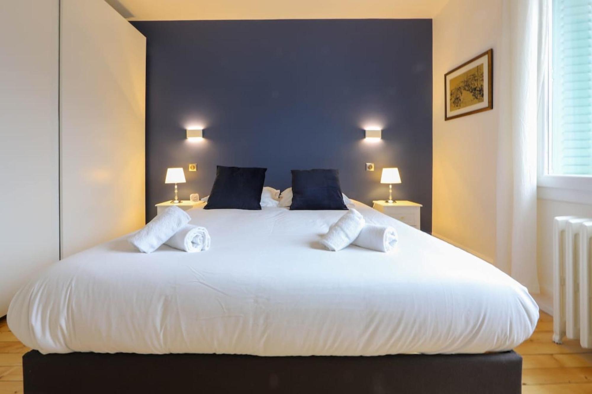 Le Boudoir Bleu - 2 Chambres Annecy Exteriör bild